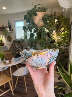Vintage Toyo Japan Floral Bowl Gold Trim Hand Painted Mid Century Decor